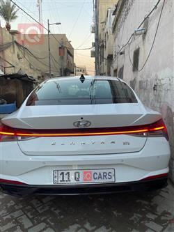 هیوندای ئەلەنترا
